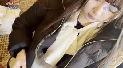 FC2PPV-4845771 超級可愛皮膚白皙F罩杯美女