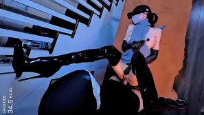 漆皮細跟皮靴第一視角