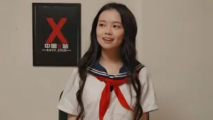 XV010 如何飾演一只乖巧的母狗 嗚咪