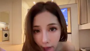 約會到一半就
