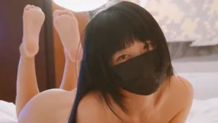 約啪白虎大奶甜妹旺仔