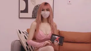 背著老公約小三粉穴被狂舔後入爆操到失控 兔美醬