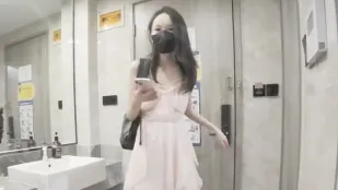 勞動節加班出差女下屬酒店自慰高潮 小櫻