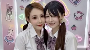 閨蜜嫉妒下藥讓她人設崩壞 娃娃