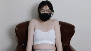 時隔兩個月迎來身高175反差眼鏡娘女大的尺度升級