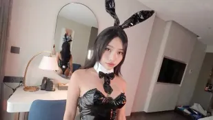 你看到附近有胡蘿蔔嗎我想要吃你的胡蘿蔔可以嗎