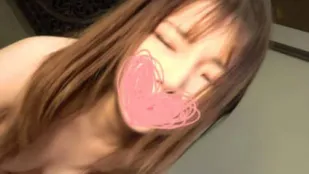 FC2PPV-4602129 美容部人妻的酒店艷遇