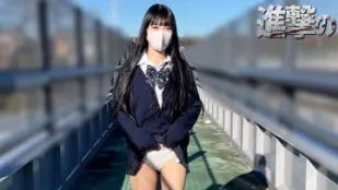 FC2PPV-3962113 戶外暴露與駱駝式暴露行走和連續中出清潔口交