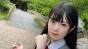 FC2PPV-3065172 純真無邪的年輕女學生
