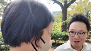 FC2PPV-4592338 在男友面前進行激烈性愛