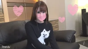 FC2PPV-1265469 身材柔軟豐滿女招待