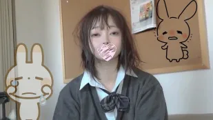 FC2PPV-1642356 來自都市商業學校的漂亮女孩