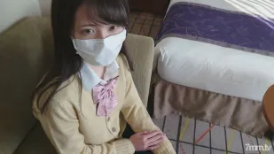 FC2PPV-1347210 超級苗條漂亮的女孩