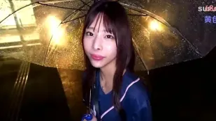 FC2PPV-4451476 嬌嫩少女被大叔巨根征服雙射
