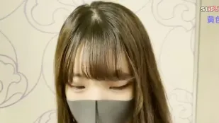 FC2PPV-3162400 再起偶像十八歲爆乳現役罩中出嗎