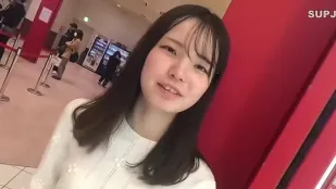 FC2PPV-4149243 未處理薄毛少女純白處女身淪陷