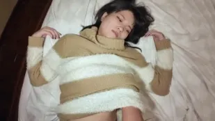 FC2PPV-4483846 美肌翹臀美巨乳極上身體美人女大學生
