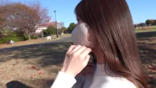 FC2PPV-4356814 原偶像級美少女激烈3P連續中出