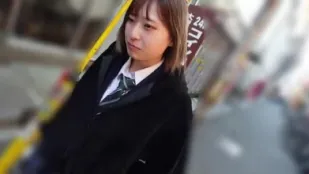 FC2PPV-4242545 學校翹課中的美形學生