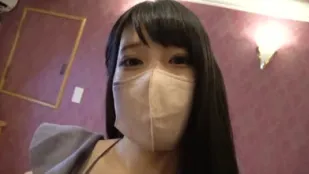 FC2PPV-3825585 擁有豐滿潮吹高潮的清純苗條美女