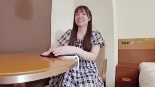 FC2PPV-4745559 黑髮美腰纖細游泳社員