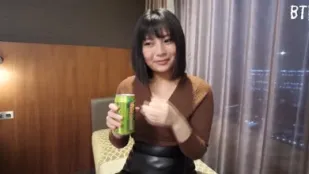 FC2PPV-2949800 在澀谷搭訕尋找乾爹的巨乳女大學生