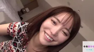 FC2PPV-1355458 擁有四分之一俄羅斯血統的女孩
