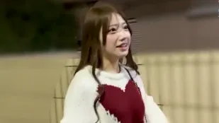 FC2PPV-4848059 模特兒身材F罩杯美咲小姐遠程振動器裝備上街一邊說著請停止一邊劇烈抽搐接受調教將滾燙的精液注入濕潤的情慾私處