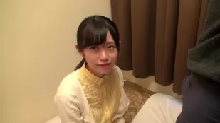FC2PPV-1130102 原東北地方偶像戀愛禁令下的零男免疫力全民女神的新鮮私處現場射精實拍正品