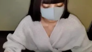 FC2PPV-3157617 身材豐滿腰肢纖細的美麗水煙吧女招待