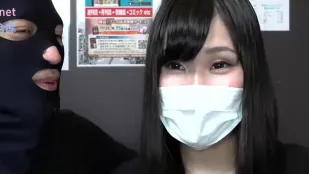 FC2PPV-1069102 初次拍攝膚色白皙美麗肌膚完美胸部的三十五歲熟女老師私密失身連發兩次現場射精