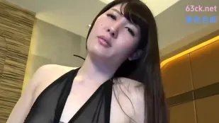 FC2PPV-1061950 長腿美女莫娜淡妝下私密刺激陰道緊緻濕潤至高潮噴射