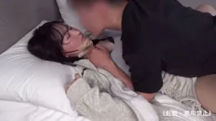 FC2PPV-4715665 與傳說中的偶像級美女重逢