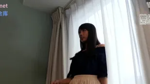 FC2PPV-993790 在校模特兒首次個人攝影活動